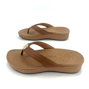VIONIC BROWN LEATHER PLATFORM PODIATRIST DESIGNED THONG-TOE SANDAL